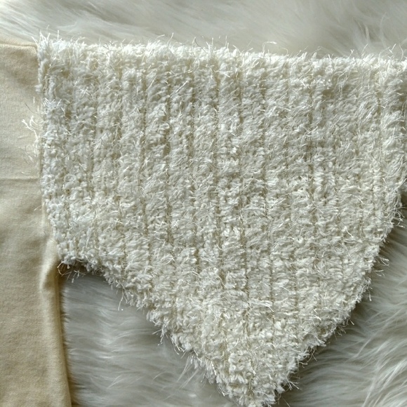 Umgee Light Knit Drop Shoulder Bell Sleeve Top - Picture 5 of 7